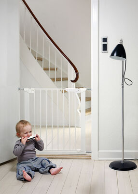 BabyDan Premier Gate Spenngrind, Hvit