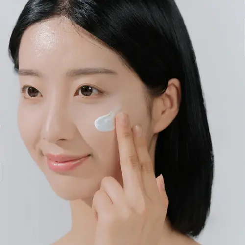Madagascar Centella Hyalu-Cica Water-Fit Sun Serum SPF50+
