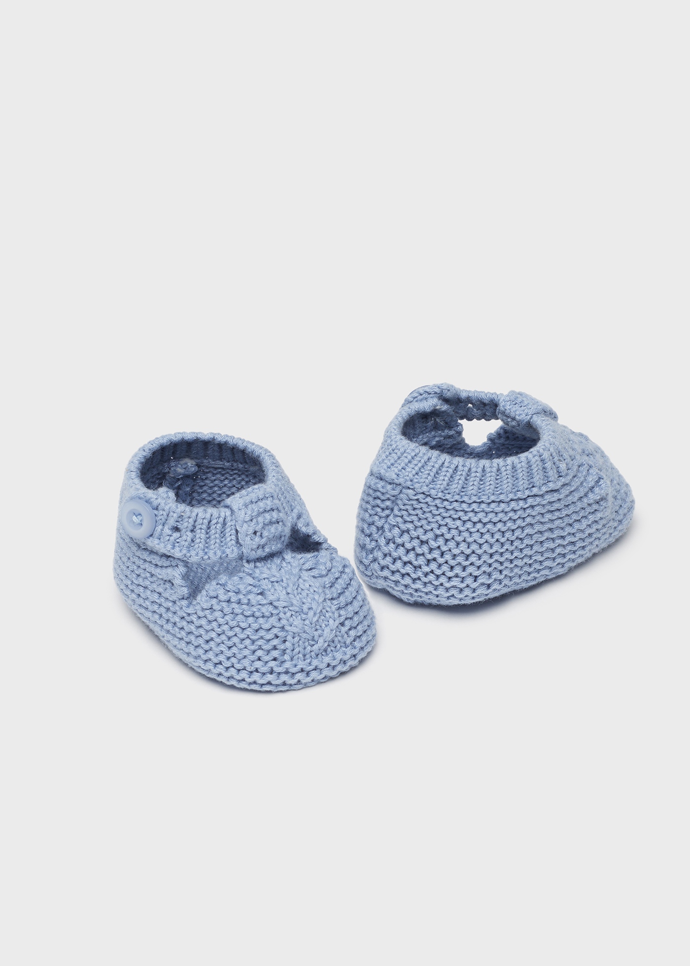 Sapatinhos de malha Better Cotton para recém-nascidos, cor branco-creme