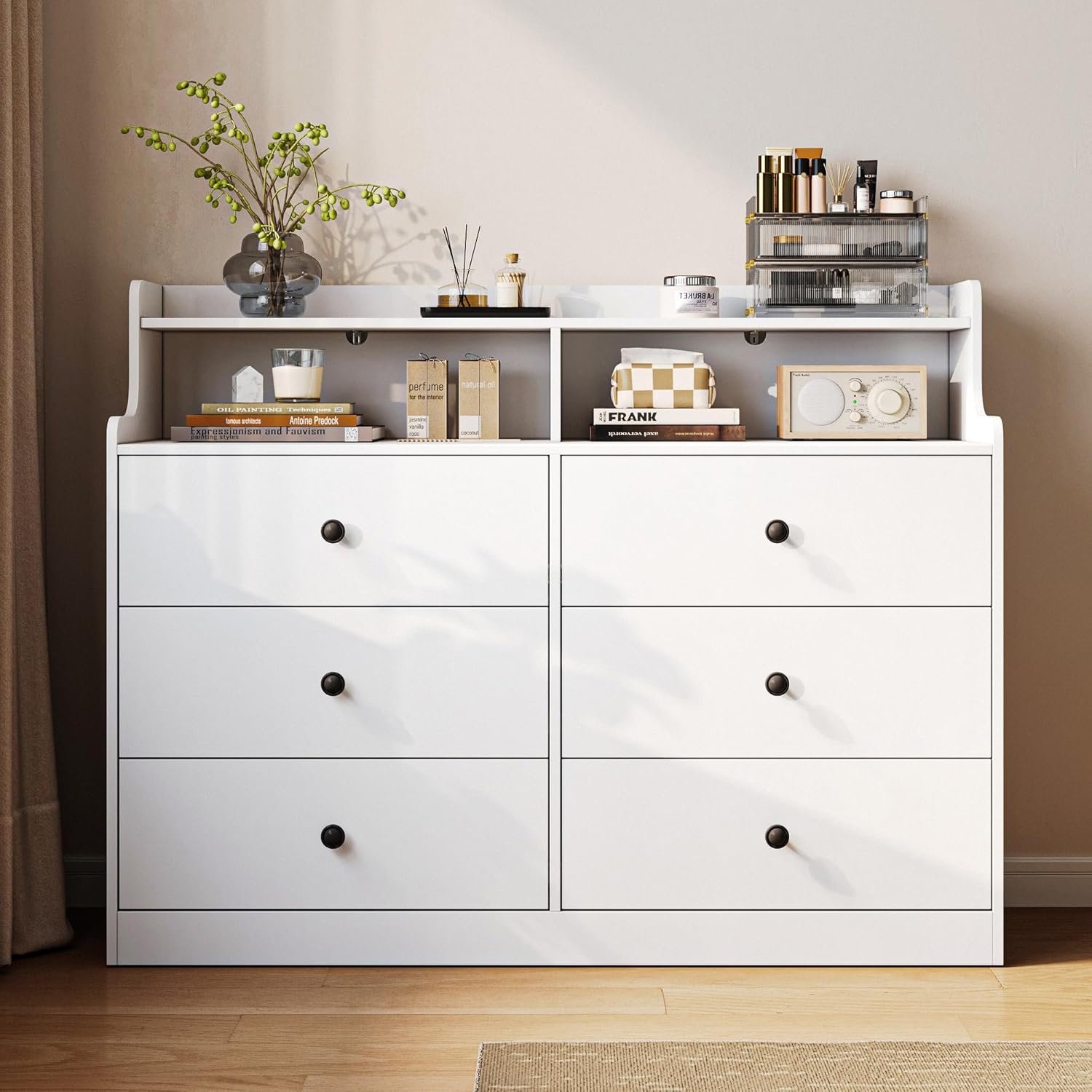 LINSY HOME Kommode mit 6 Schubladen, Weiß – Hochwertiger Schubladenschrank aus Holz, Wäschekommode fürs Schlafzimmer, Modernes Design, Maße: 133 × 102,8 × 39,8 cm