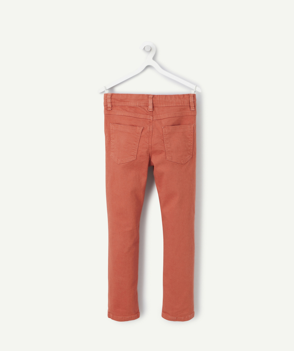 PANTALON SKINNY GARÇON EN FIBRES RECYCLÉES COULEUR ROUILLE