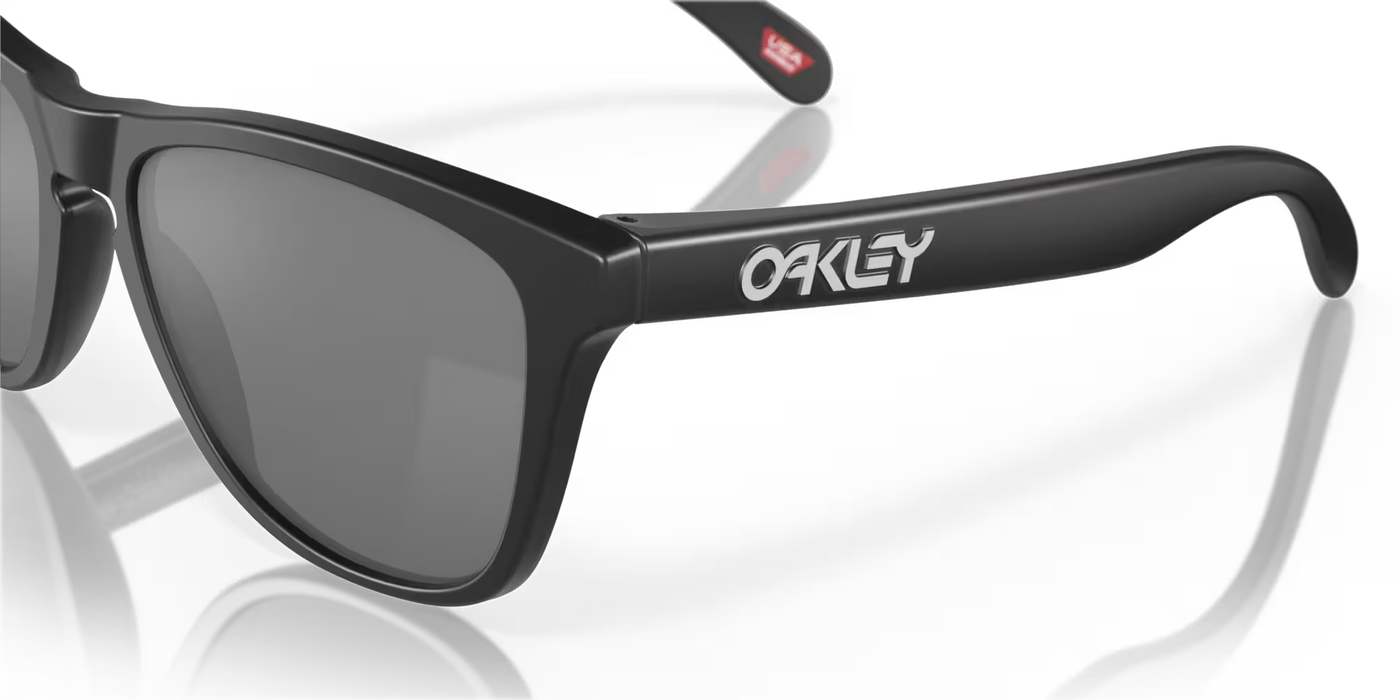 Frogskins F755/Matte Black w/Prizm Black Polarized