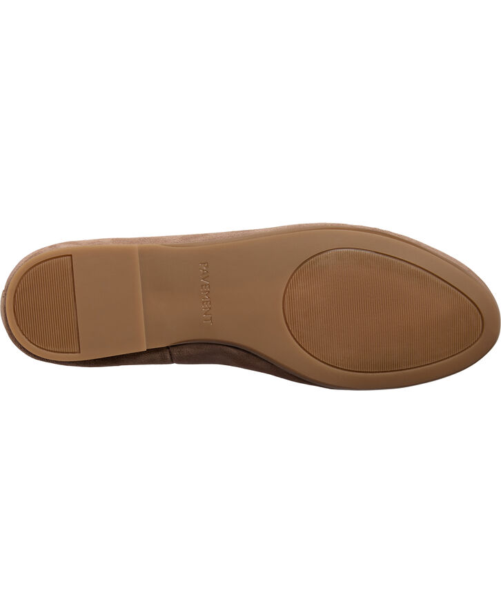 Pavement Lucy Lu Mole suede