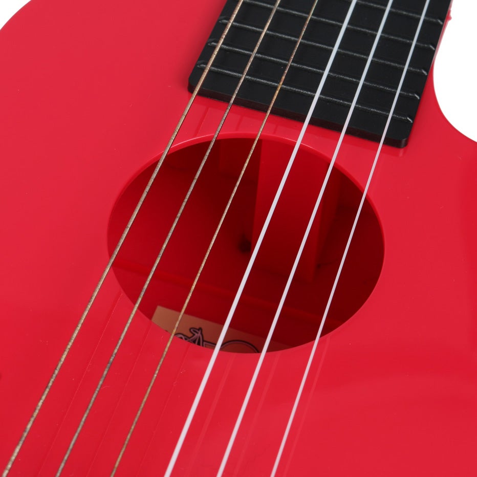 Korala PUG-40-RD polycarbonaat guitarlele licht rood