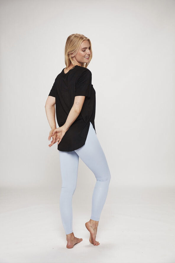 Carite Light Comfy T-shirt Sort