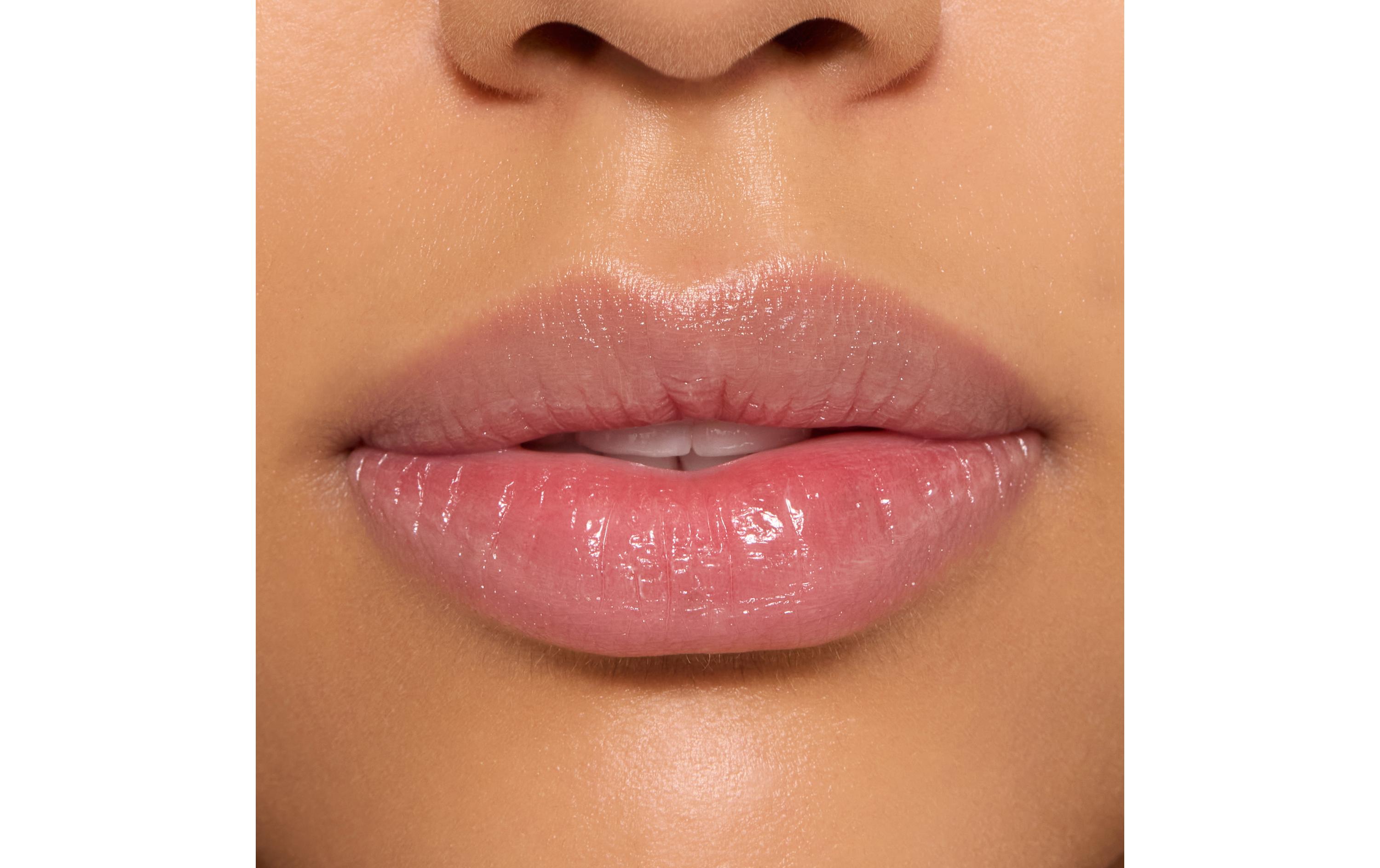 Lip Gloss Care In Colours 010 EverydayFarbiger Lippenbalsam in einem transparenten Rosaton für glänzende Lippen