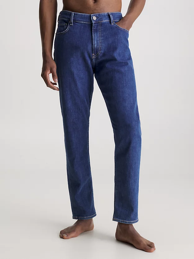 calça jeans justa