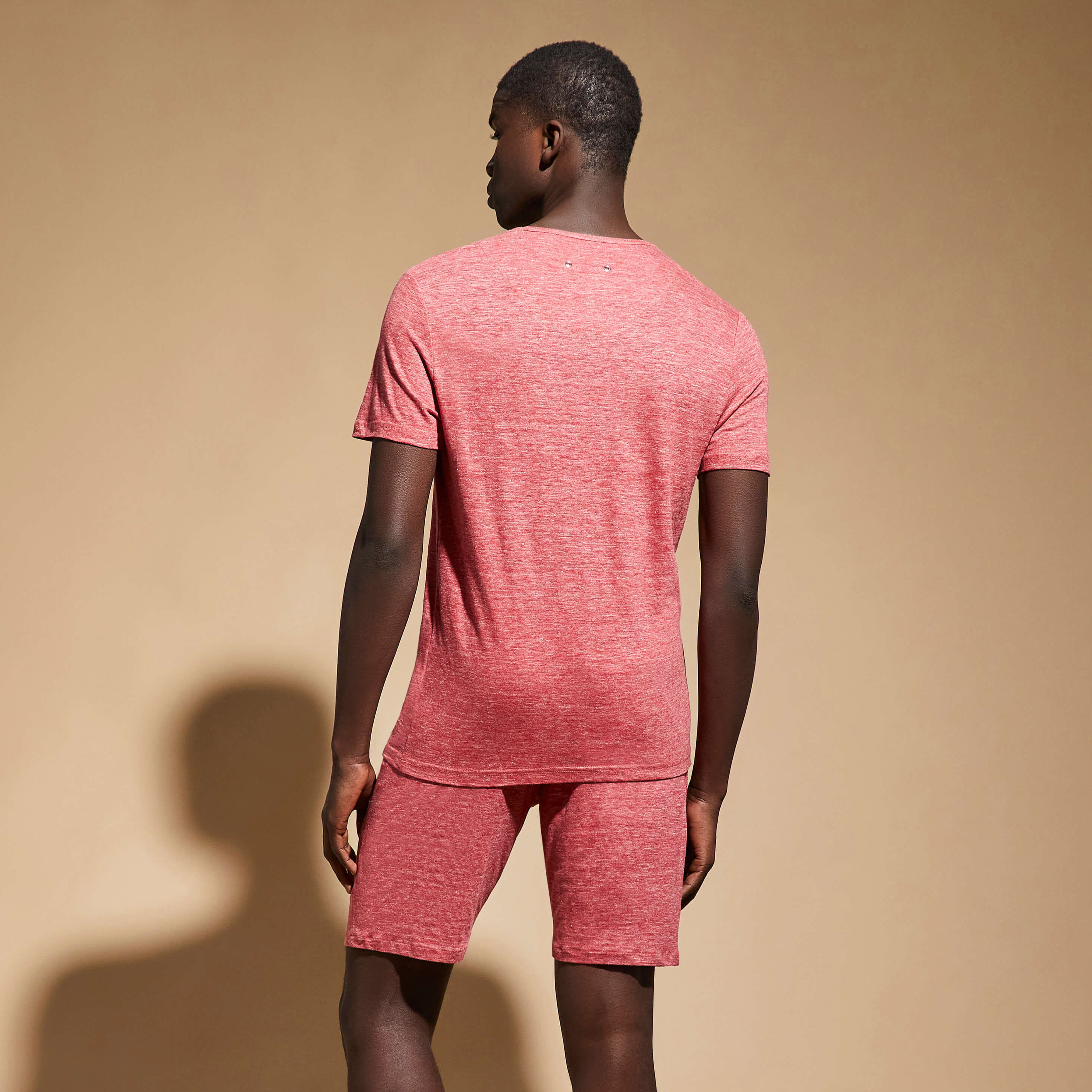 T-Shirt Col rond en Jersey de Lin homme uni | Site Vilebrequin | TIRE9O00
