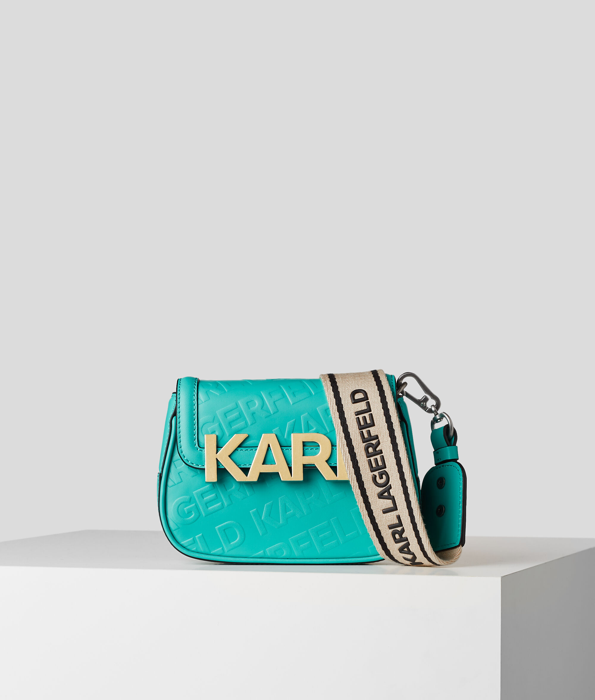 SAC BANDOULIÈRE EN RELIEF K/LETTERS
