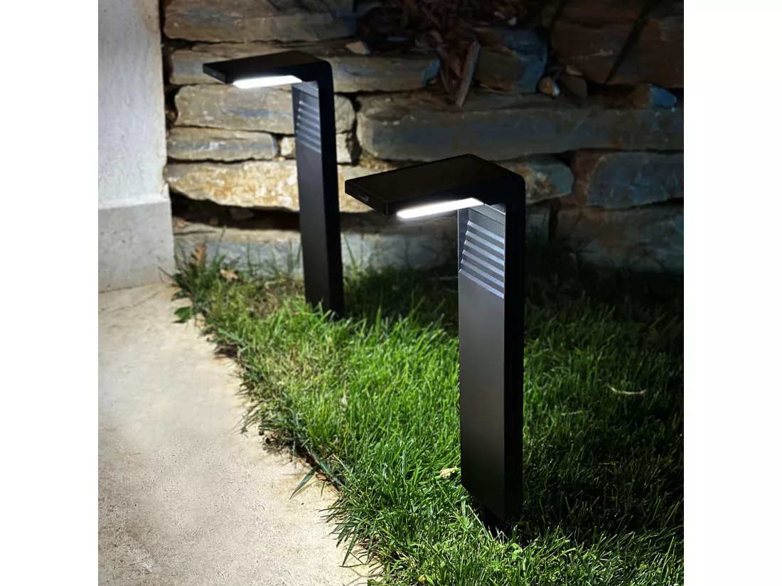 Lot de 2 balises solaires OSTRY Noir Plastique 150LM