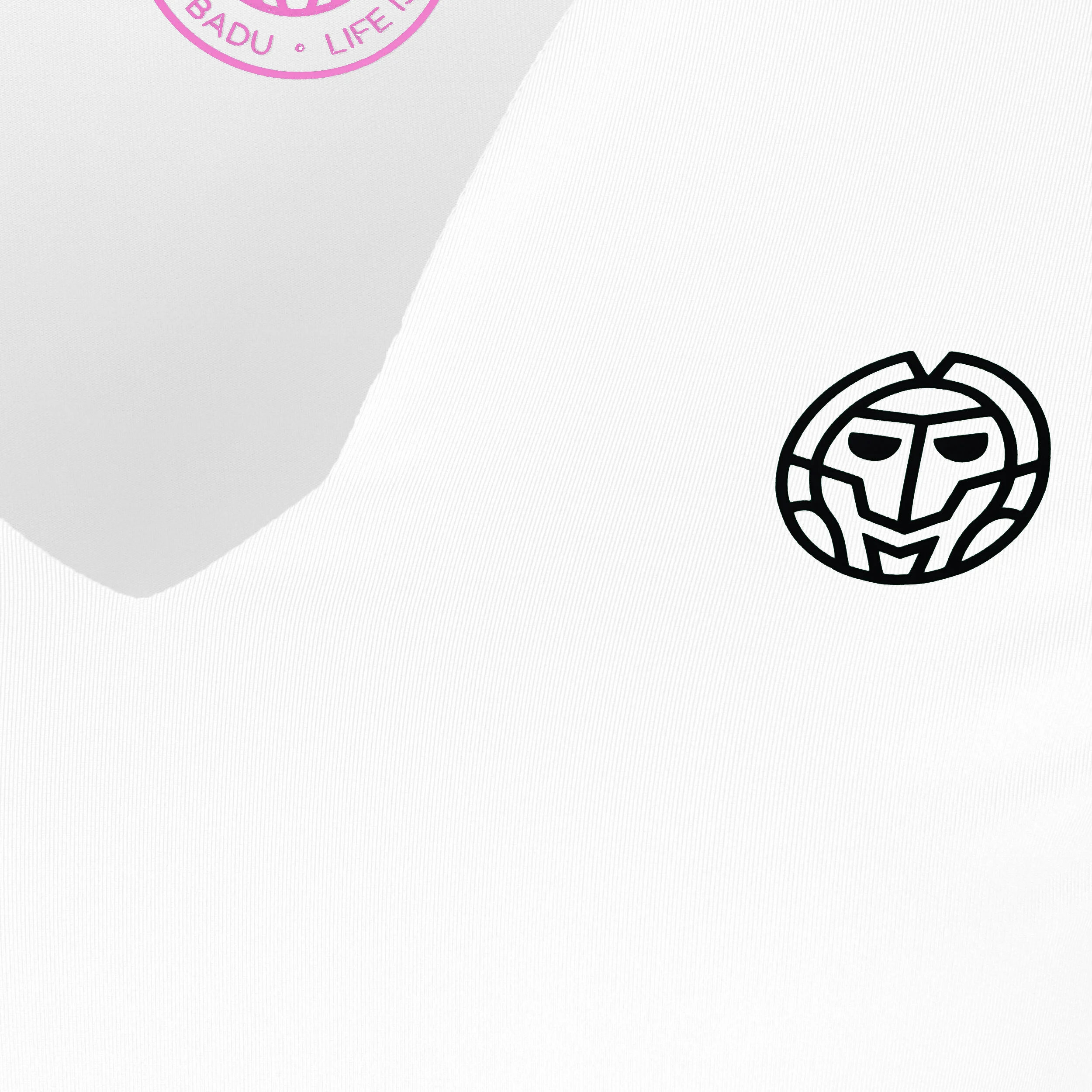 BIDI BADU Crew V-Neck Haut Manches Longues Femmes - Blanc