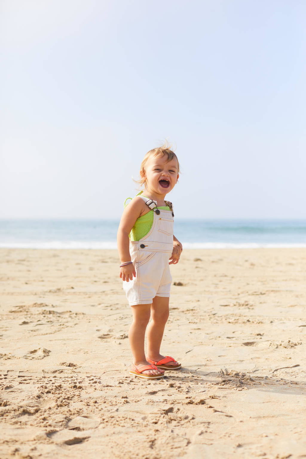 Reef Little Ahiteenslippers met hielbandje zalm