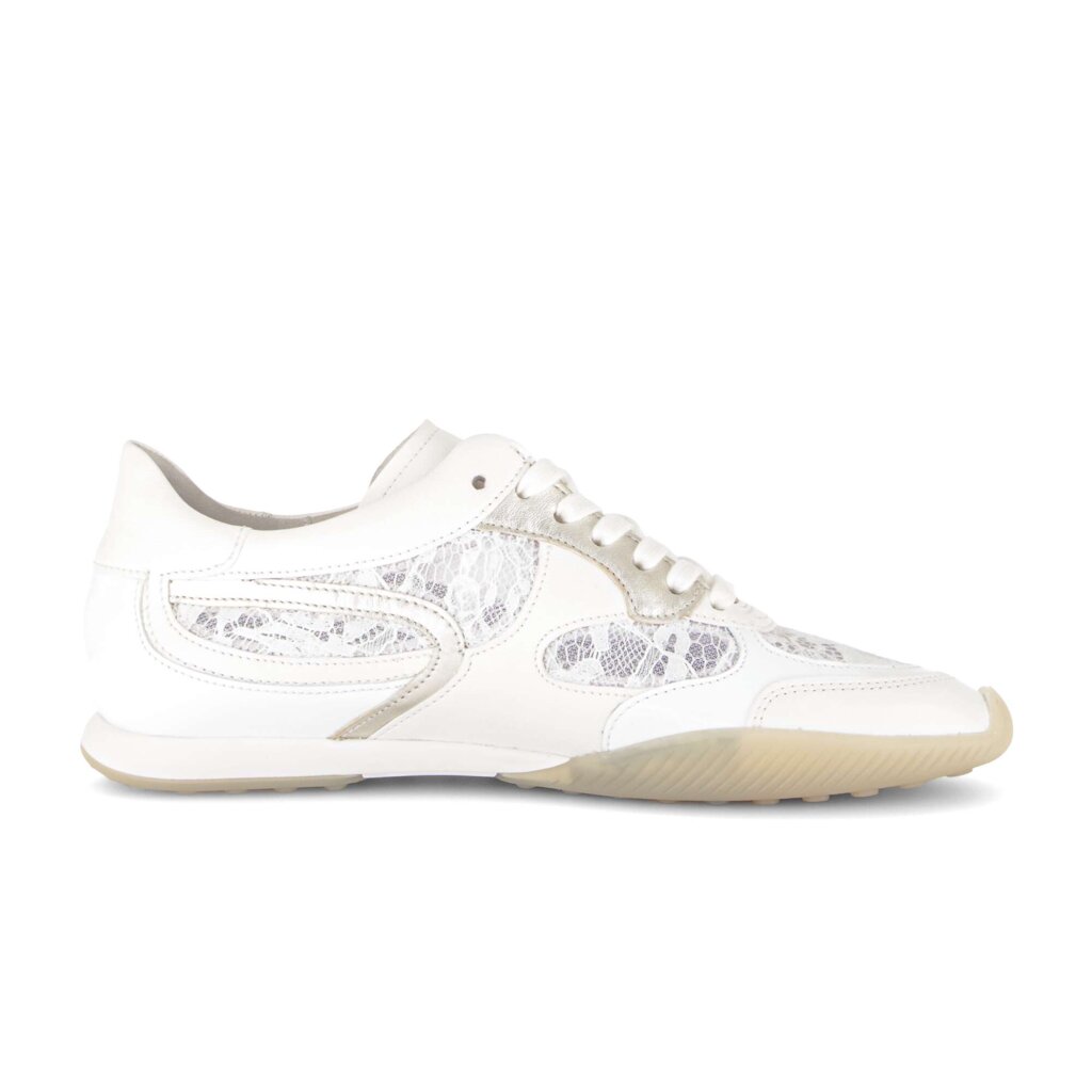 Lage sneaker crème