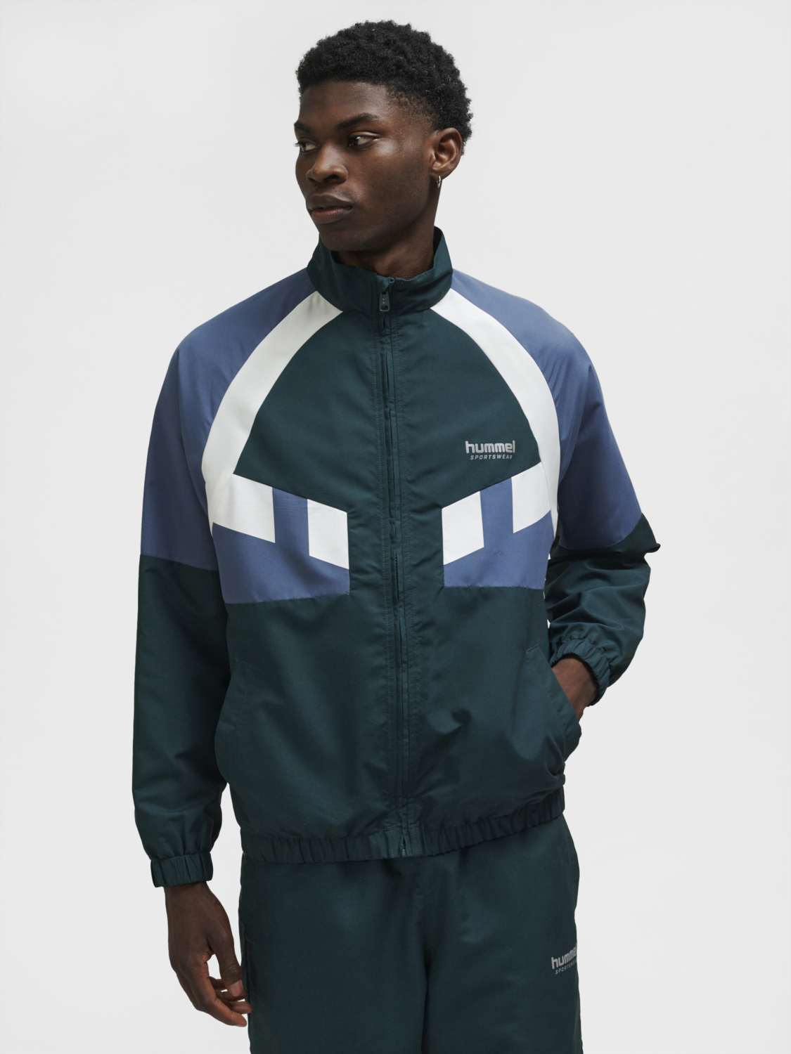 hmlTRACKSUIT JACKET SPORTSWEAR