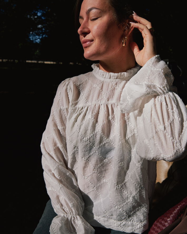 Neo Noir Mamara Square Emb Blouse White