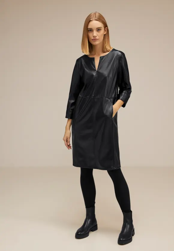 Kleid in Lederoptik - Black