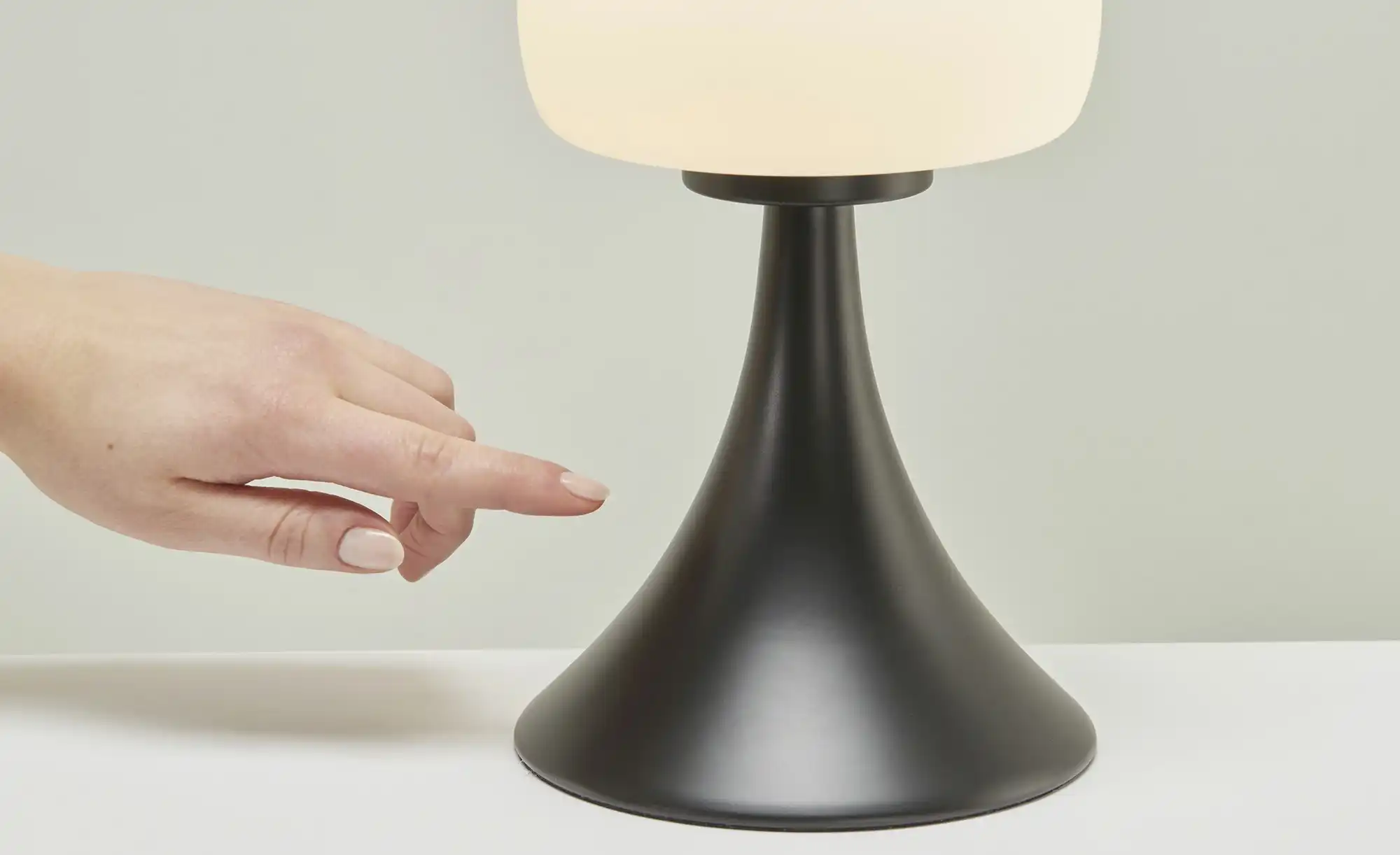 KHG LED- Tischleuchte, 1-flammig,schwarz mit Touchdimmer