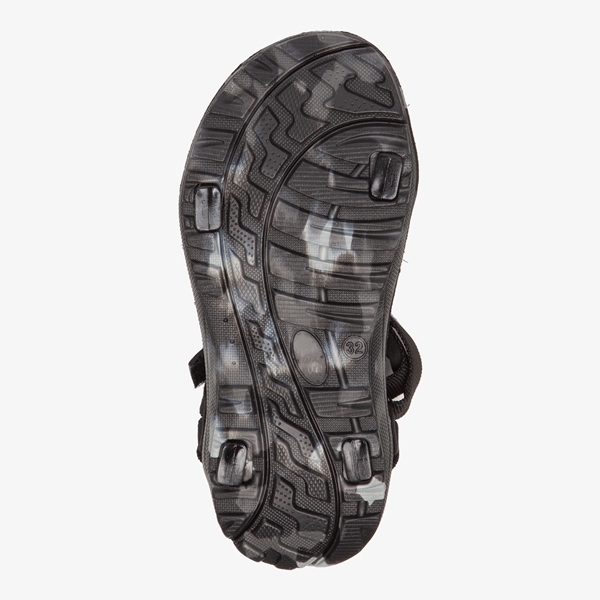 Blue Box jongens sandalen zwart met camouflage