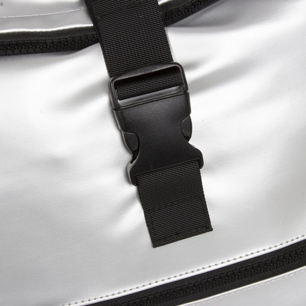 New Rebels Mart New York Rolltop Backpack Metallic Silver