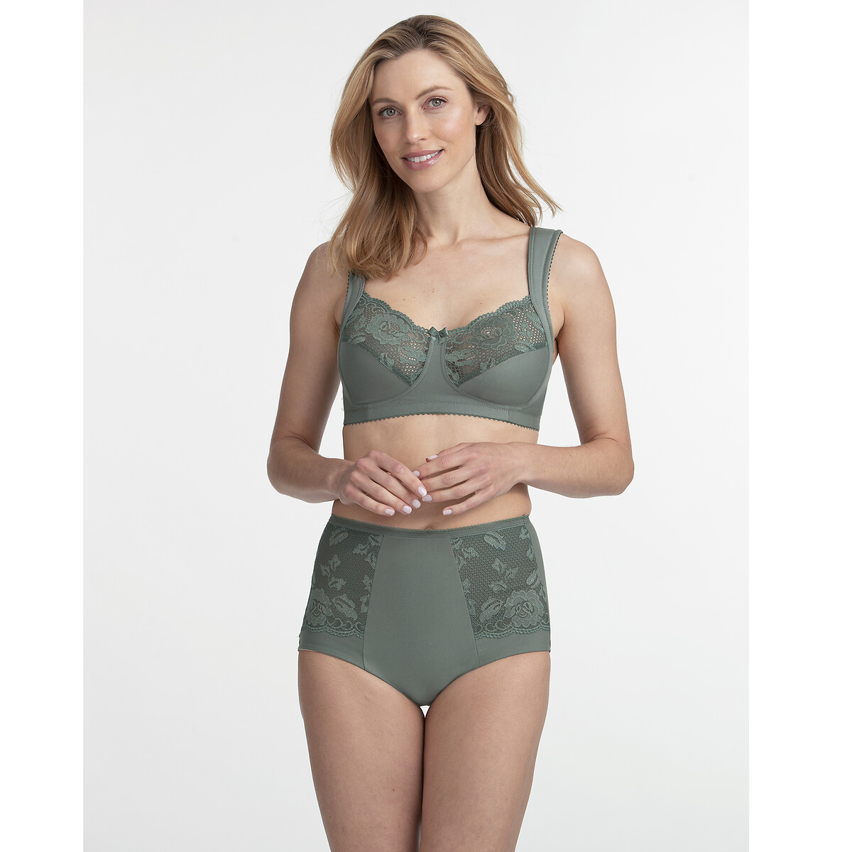 SENHORITA MARY DA SUÉCIA<br>Steunslip Renda Adorável