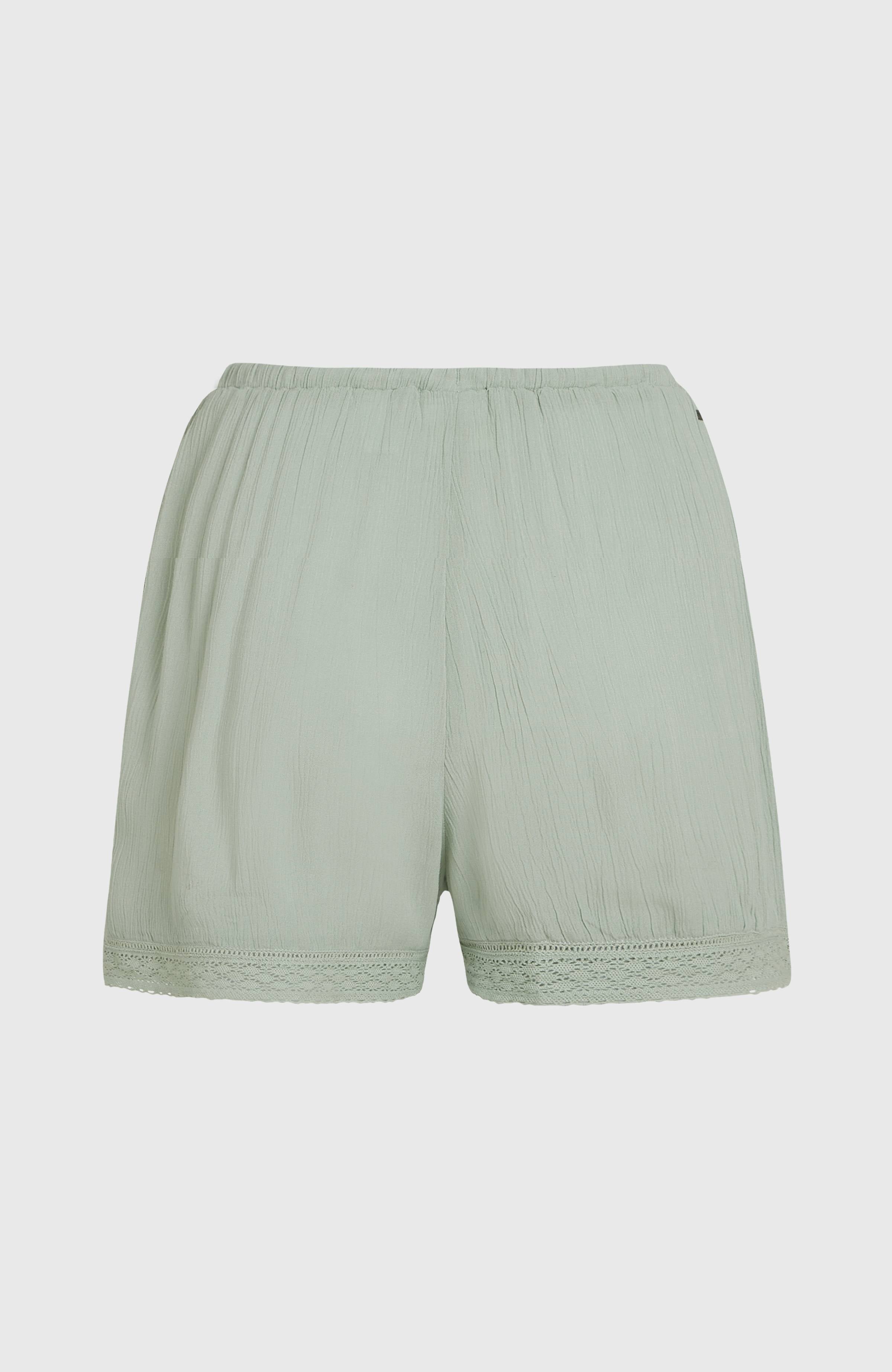 Essentials Tokeena short