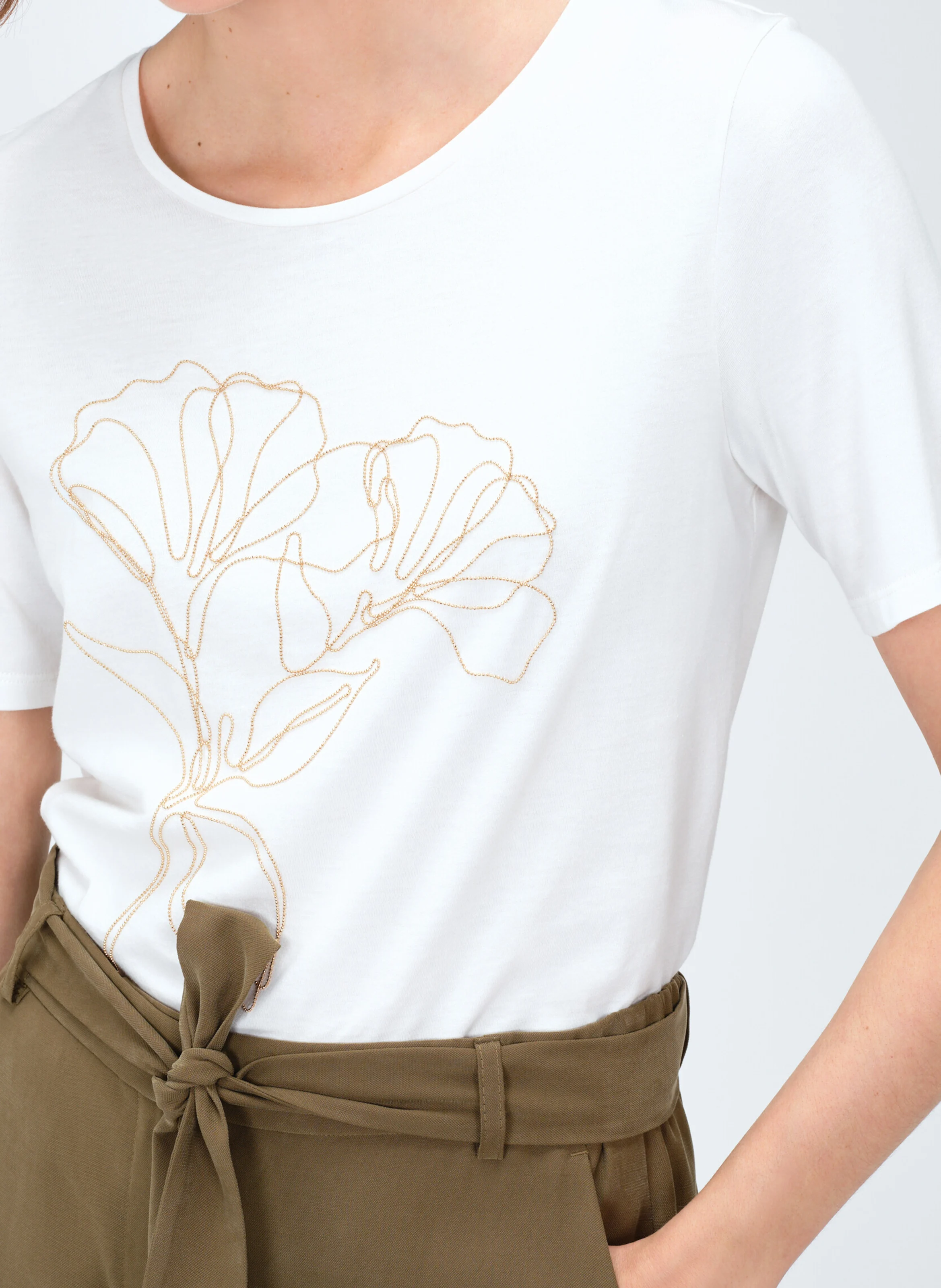 TLADA - Tee-shirt droit col rond brodé en coton mélangé | Blanc
