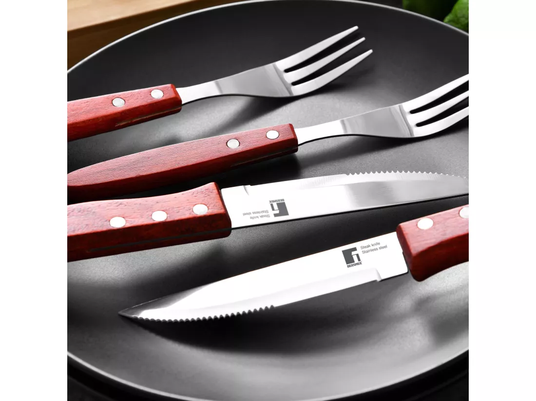 Ensemble de 4 fourchettes à viande pour barbecue Bergner en acier inoxydable