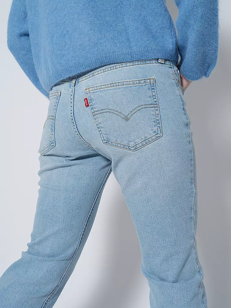 LEVI'S® Jeans Bootcut Fit SUPERLOW hellblau
