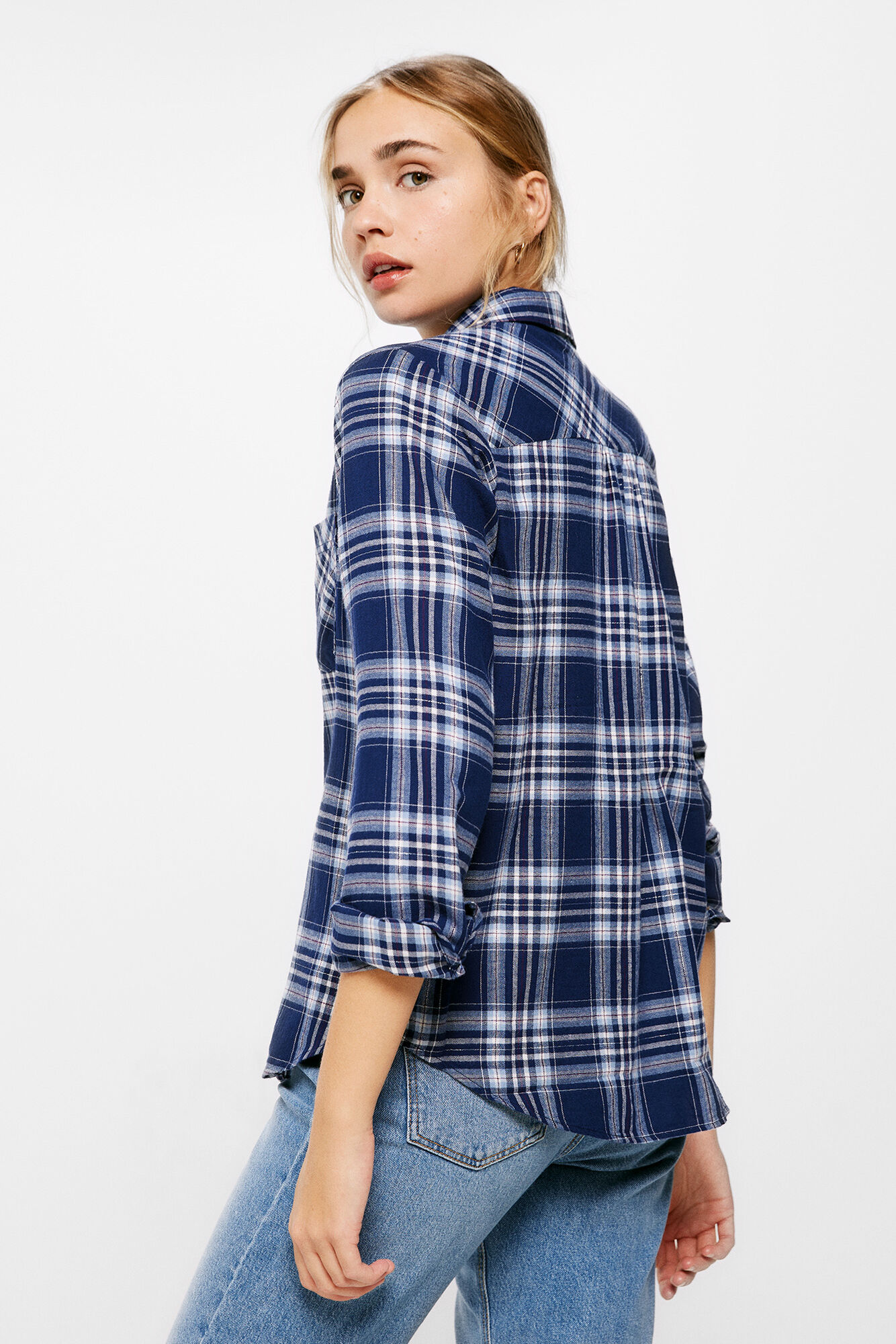 Blusa xadrez azul