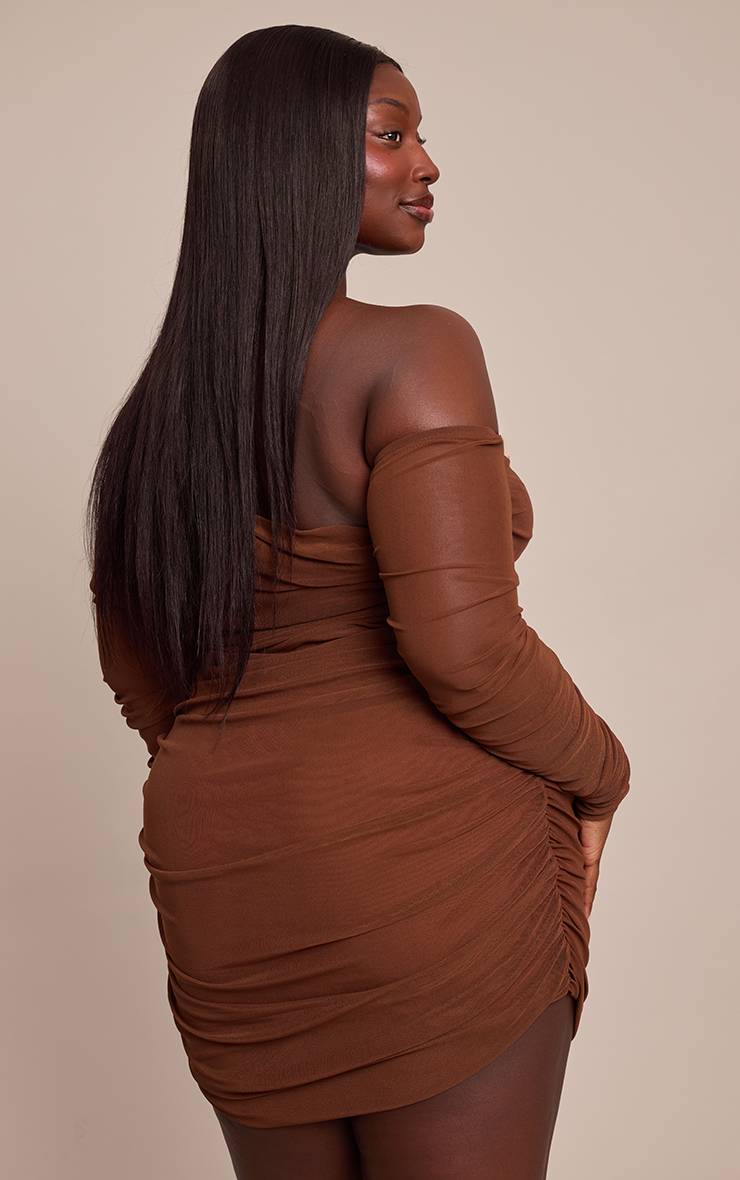 Chocolat Robe Mini Asymétrique Grande Taille À Manches Longues En Mesh Superposé