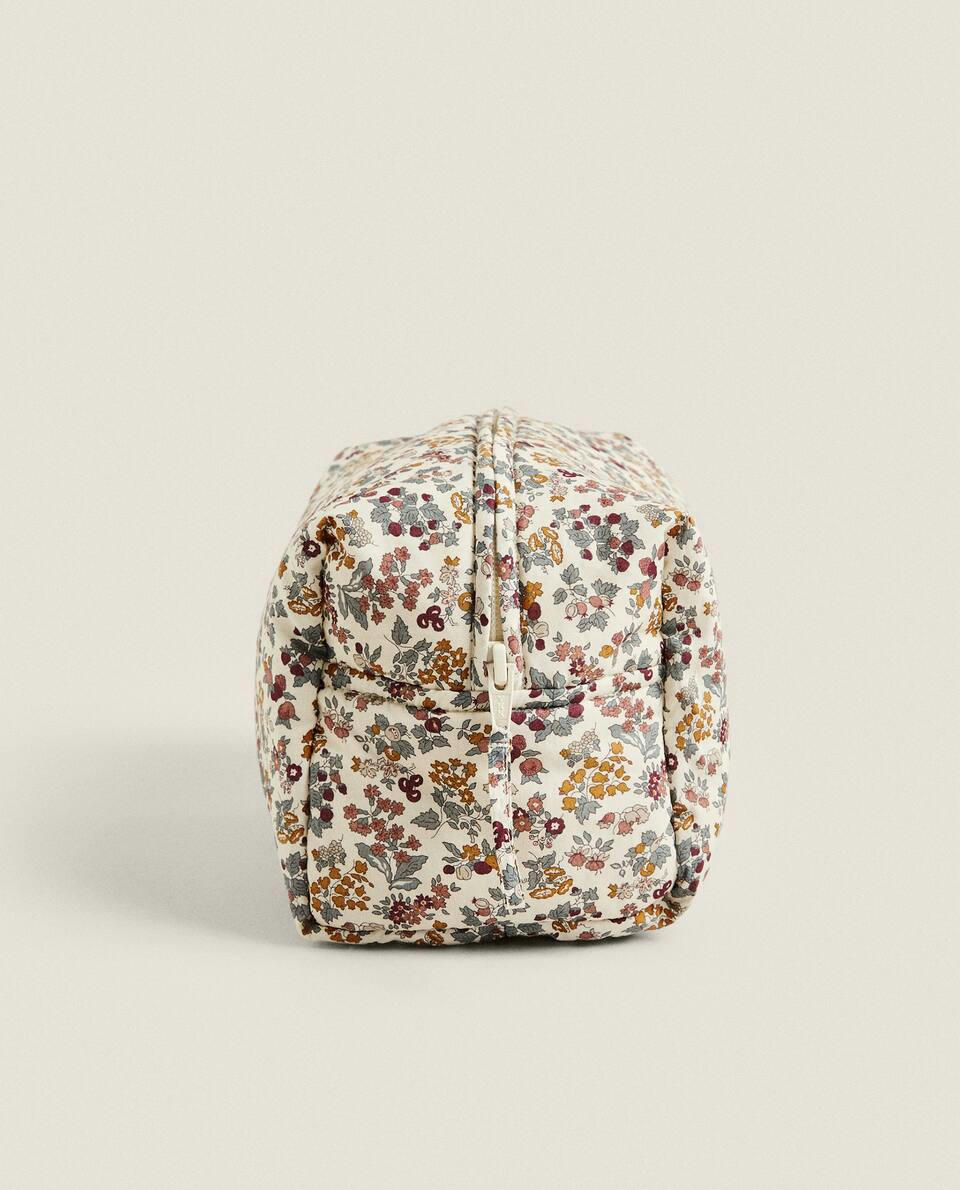 Nécessaire infantil de tecido com estampa floral