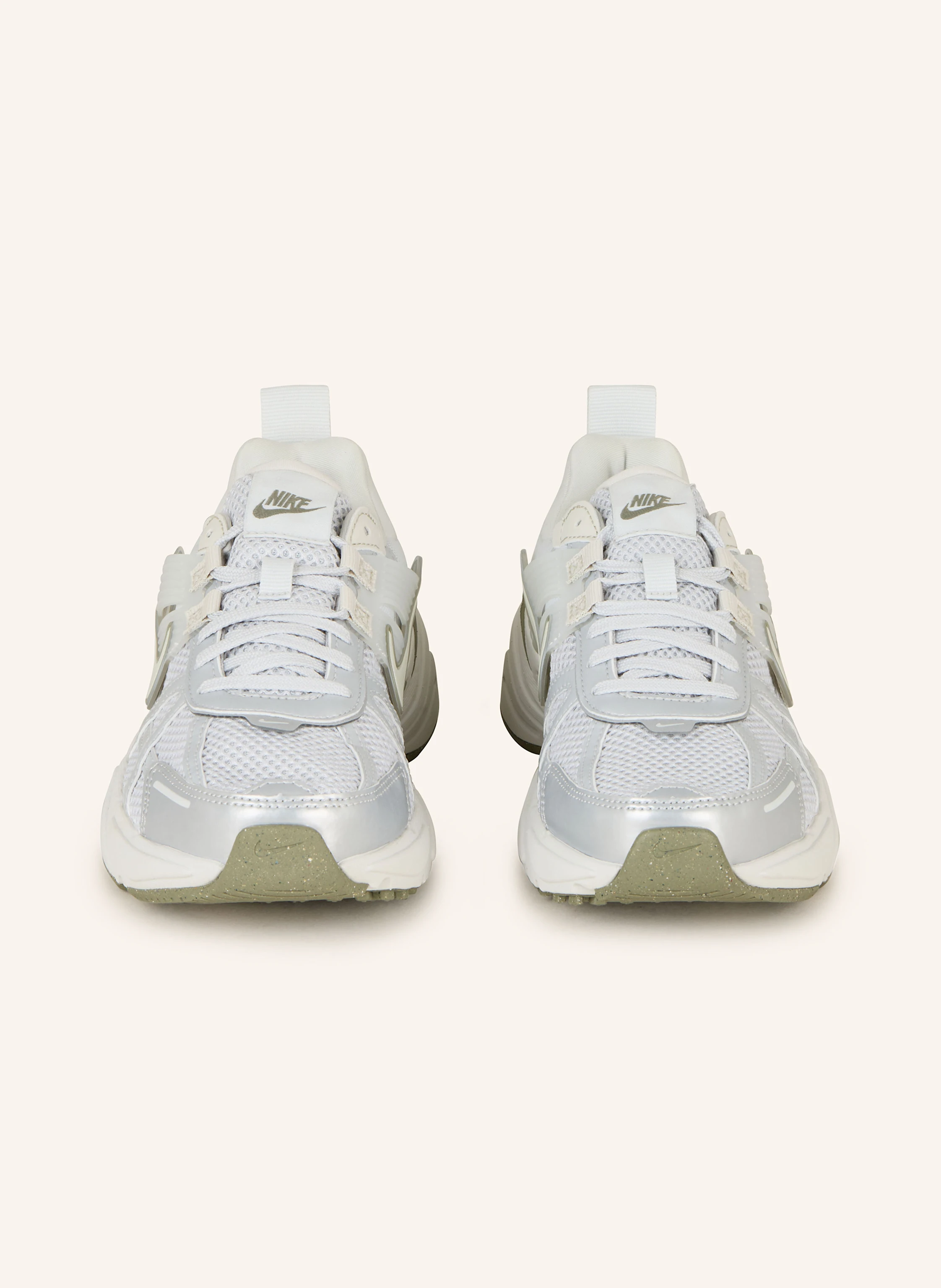 Nike Sneaker V2K RUN