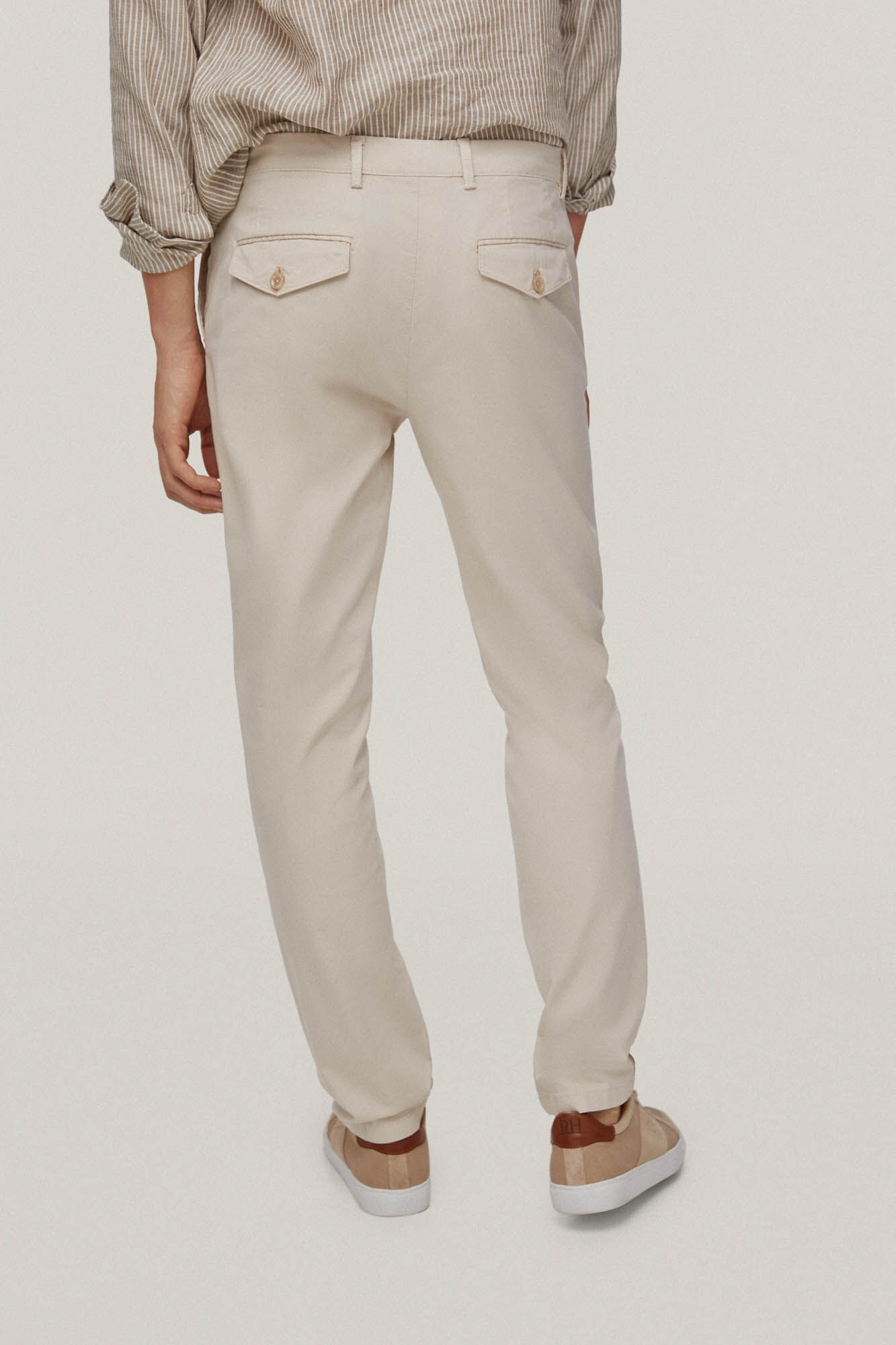 Calça chino premium, leve e de corte justo - Bege