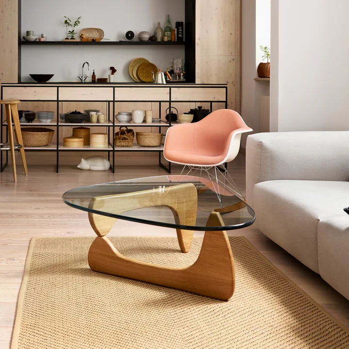Vitra - Coffee Table, Nussbaum