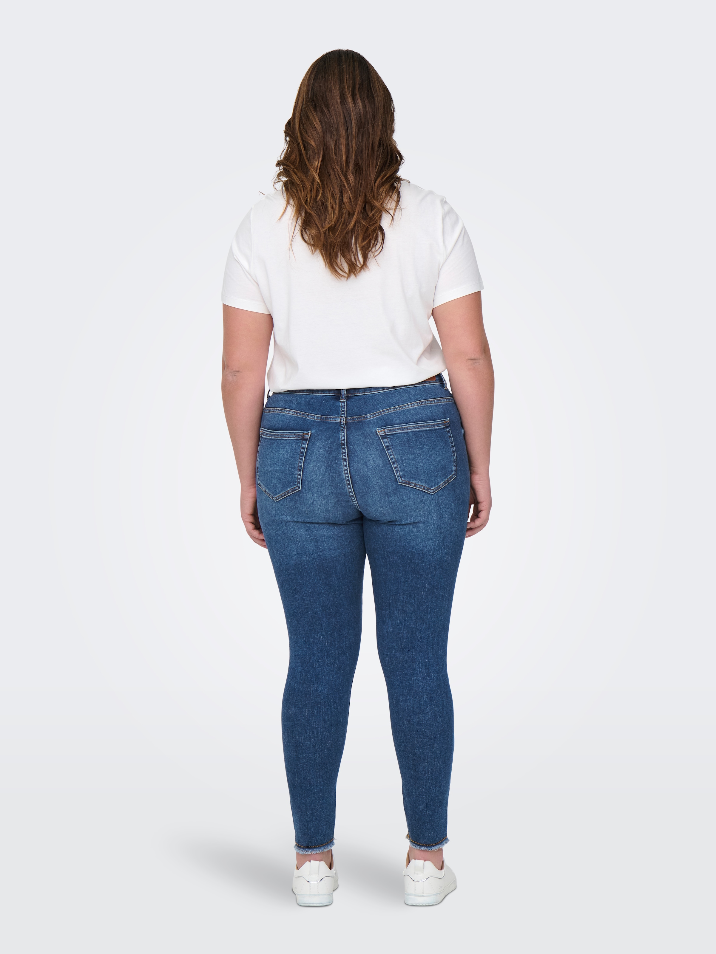 ONLY CARMAKOMA Skinny-fit-Jeans »CARWILLY REG SK ANK RW DNM TAI263 NOOS«