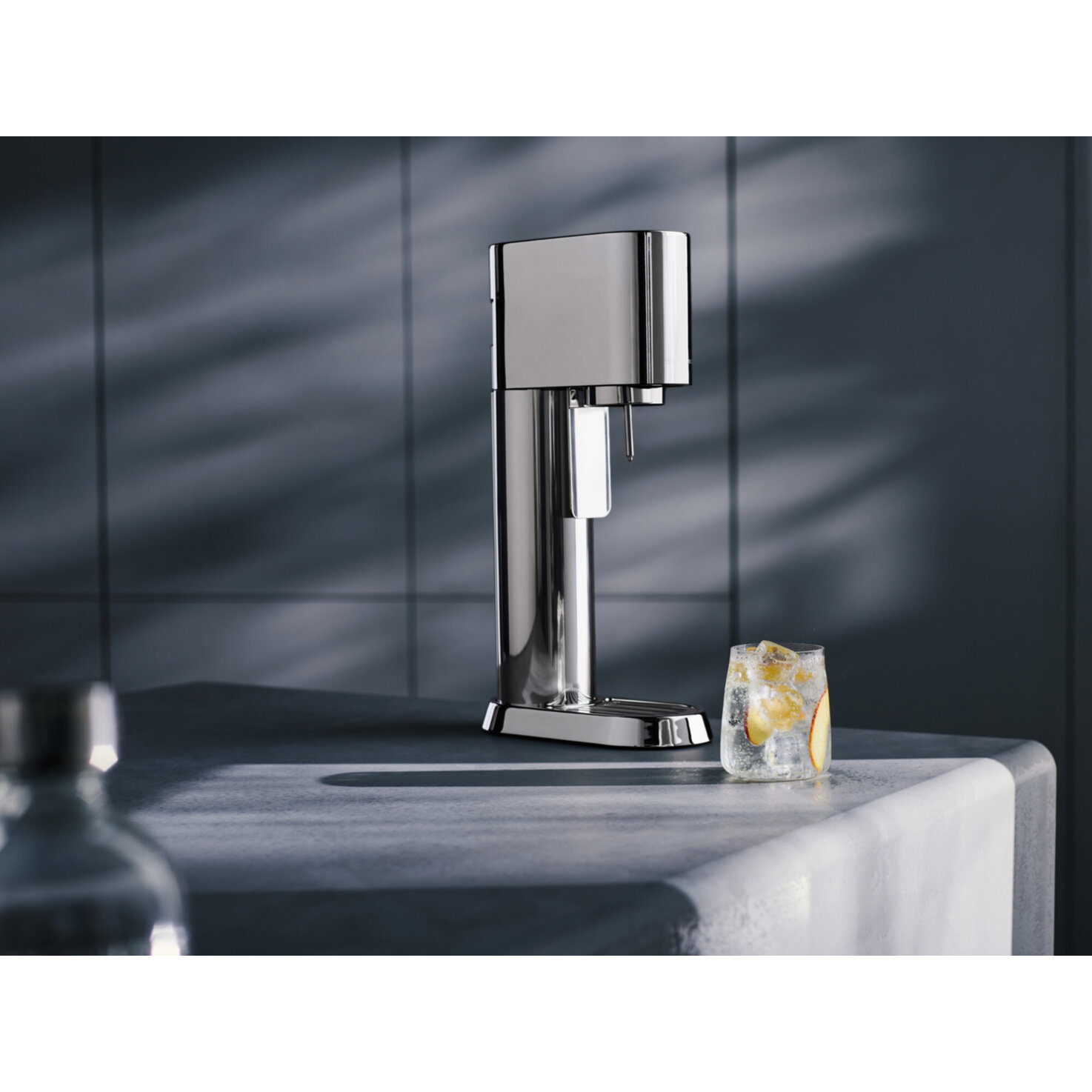 SodaStream Enso inkl. Flasche & Zylinder Edelstahl