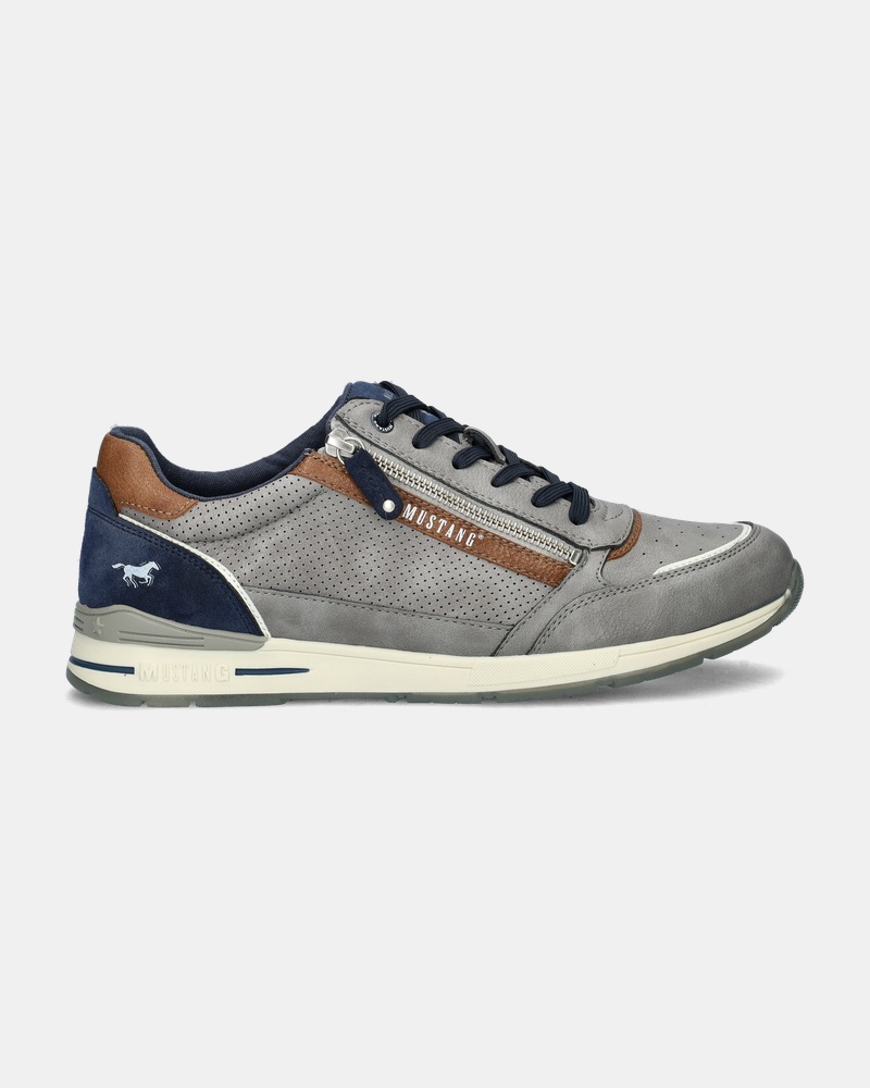 Mustang Lage sneakers  - grijs