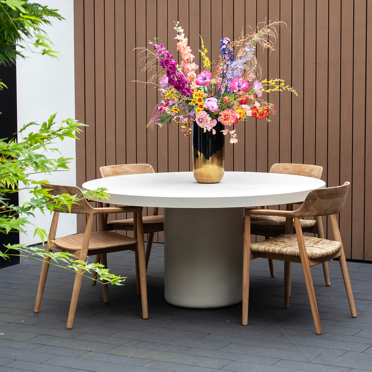 Giga Meubel - Tuintafel Rond 150cm - Beige Eco Composiet - Eden