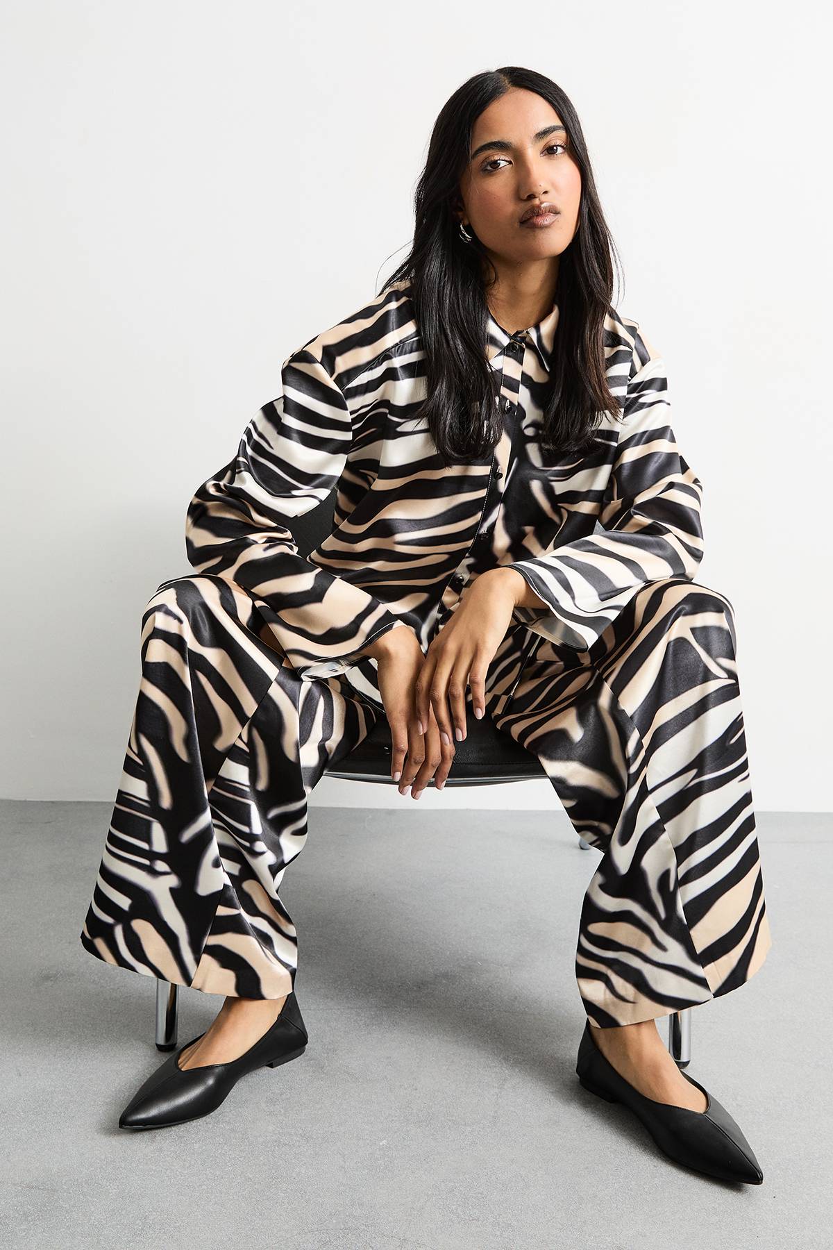 Warehouse Chemise Satin Oversize à Imprimé Zèbre