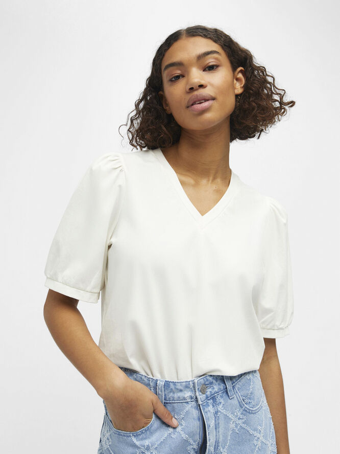 Object OBJCAROLINE S/S TOP NOOS Cloud dancer