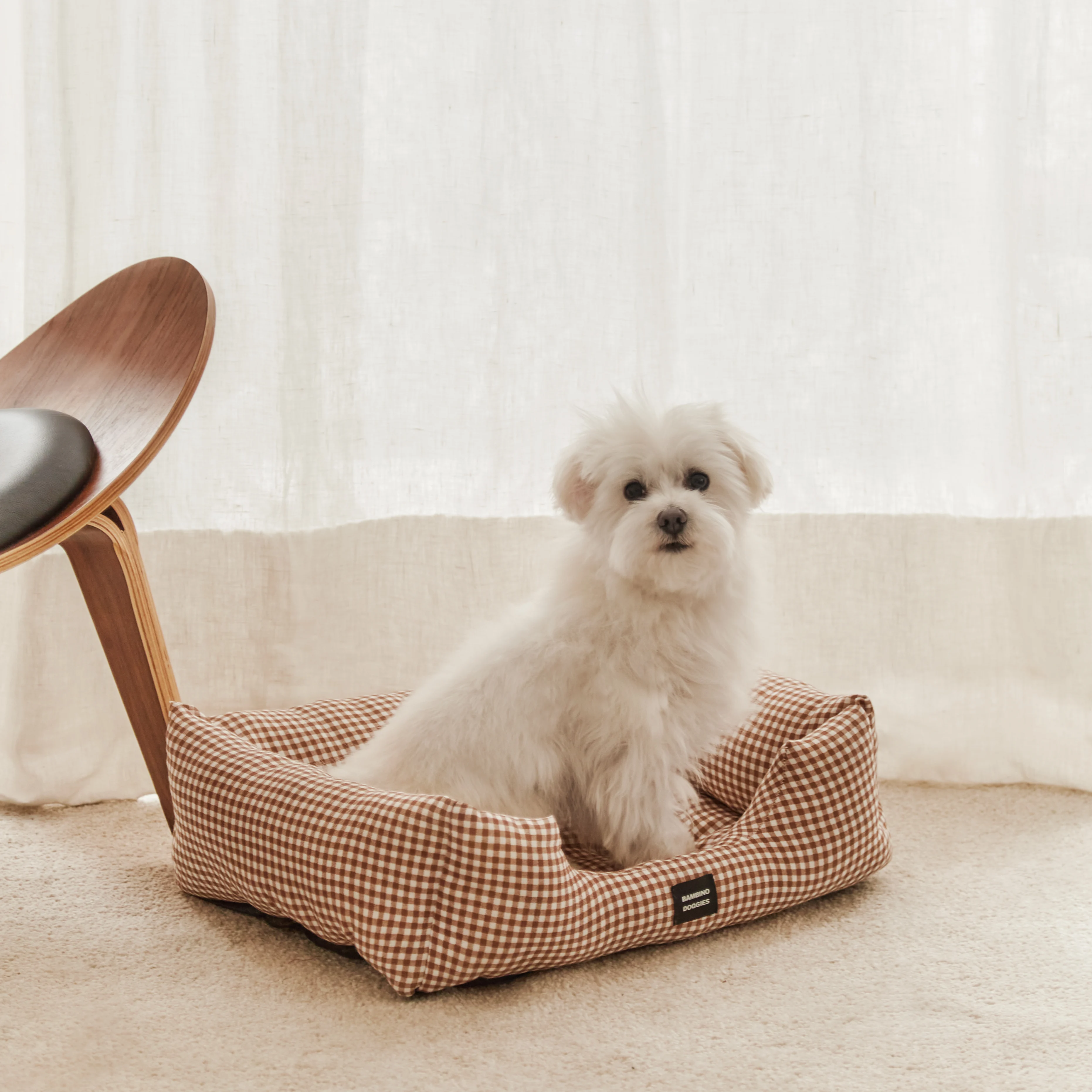 CAMA PARA CÃES BEGE COM ESTAMPA XADREZ