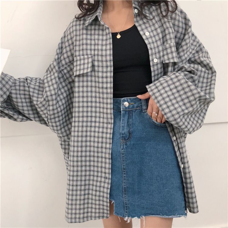 Hevnir - Oversized geruit overhemd met lantaarnmouwen