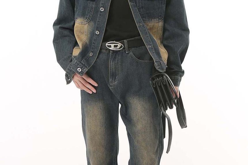 FAERIS - Gewassen denim jack met kraag en knopen / Mid rise flared jeans