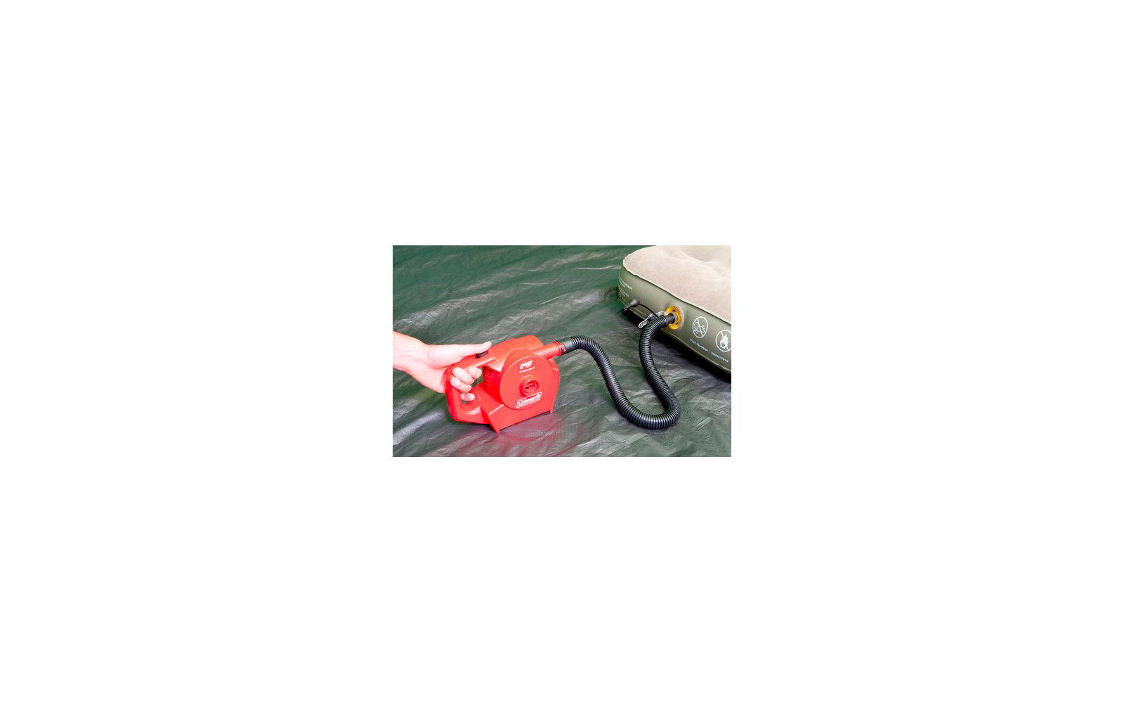 Coleman QuickPump aufladbare Pumpe 230 V / 12 V