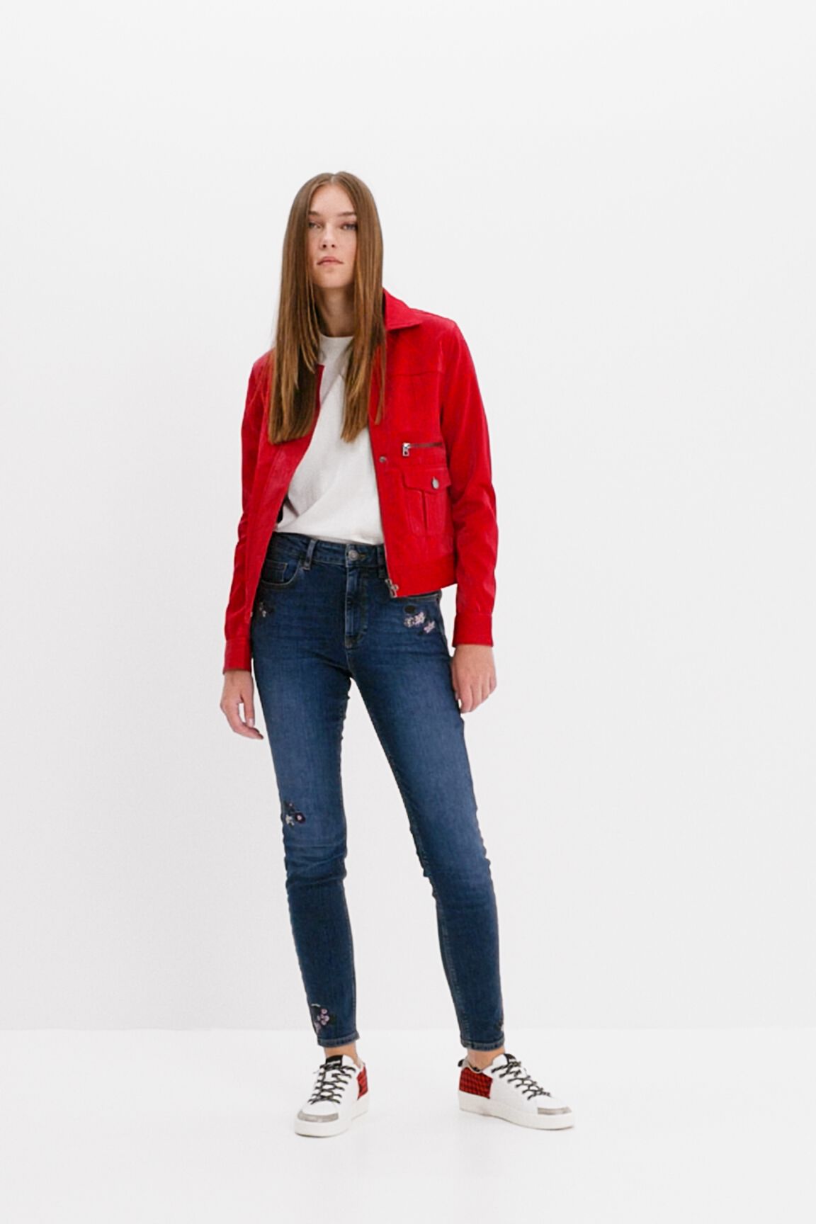 Jean skinny push-up fleurs brodées