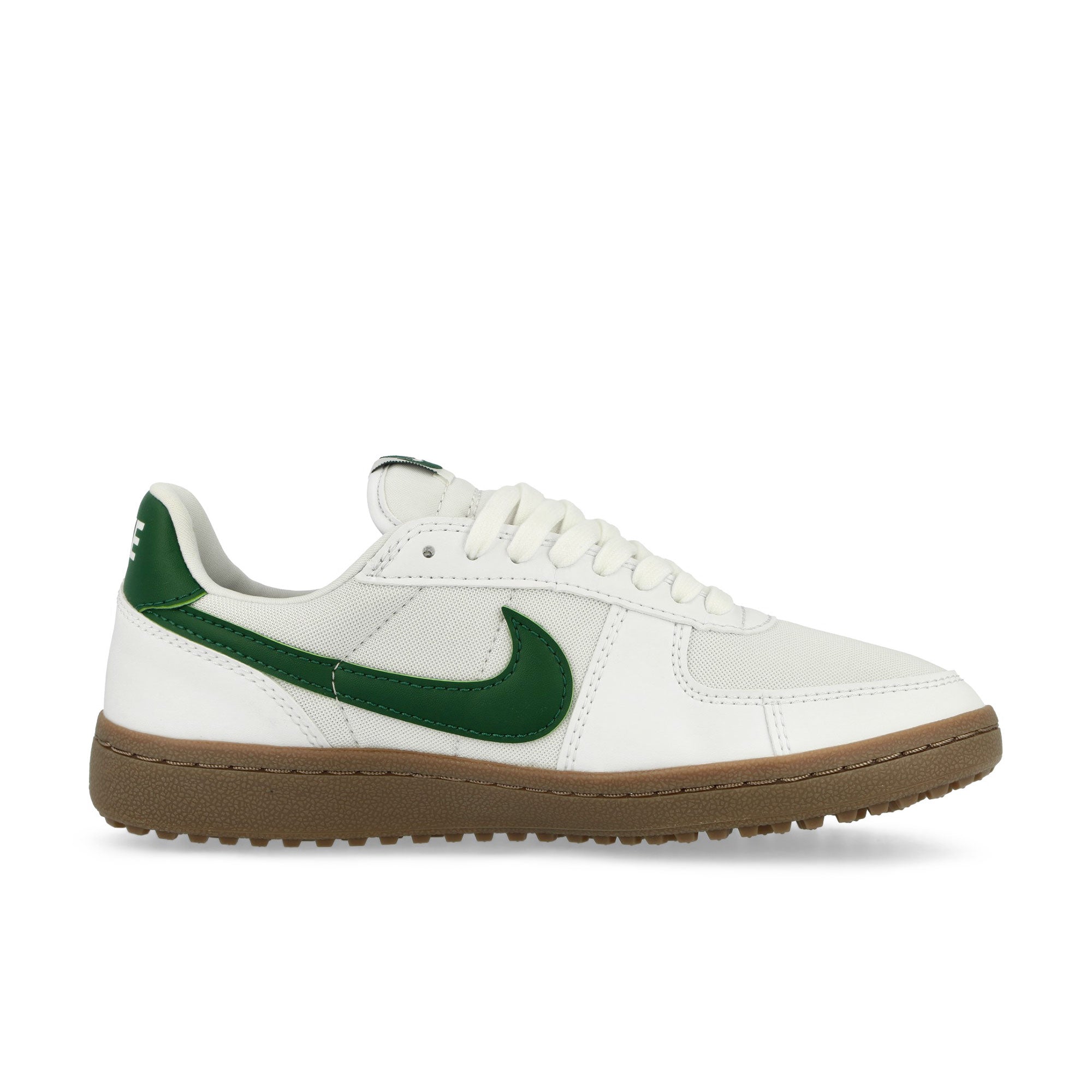 Nike<br>Wmns Field General