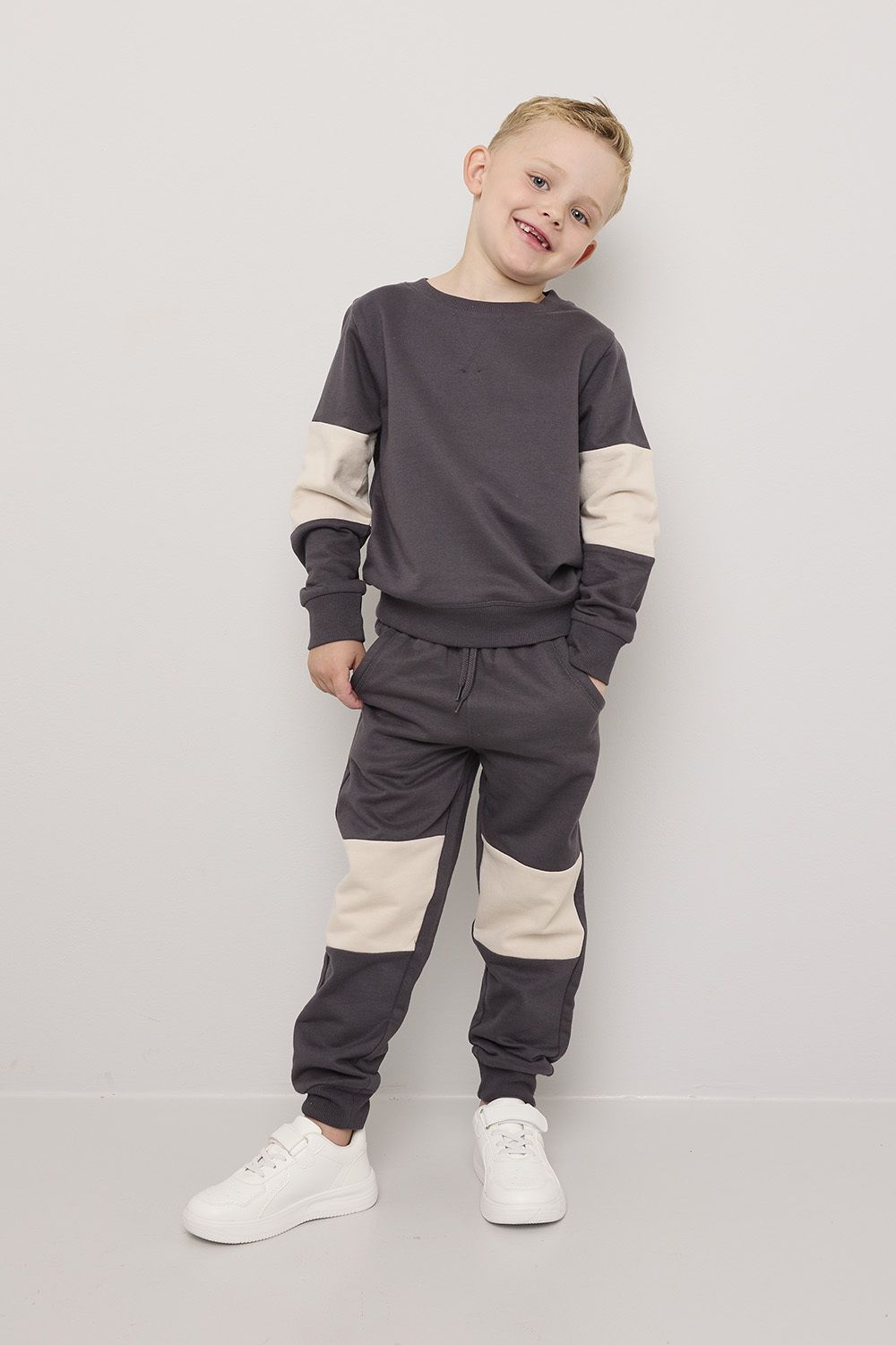 Genser med stripe
