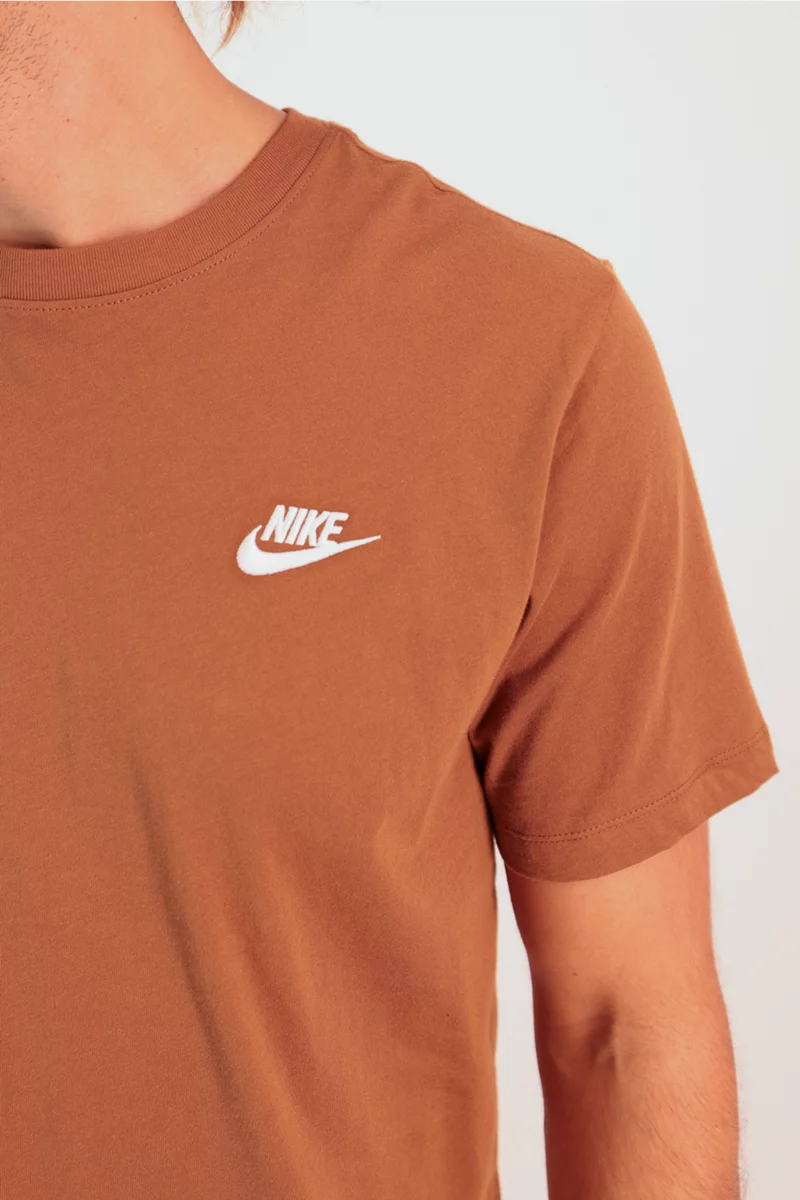 Nike Sportswear Club Herren T-Shirt