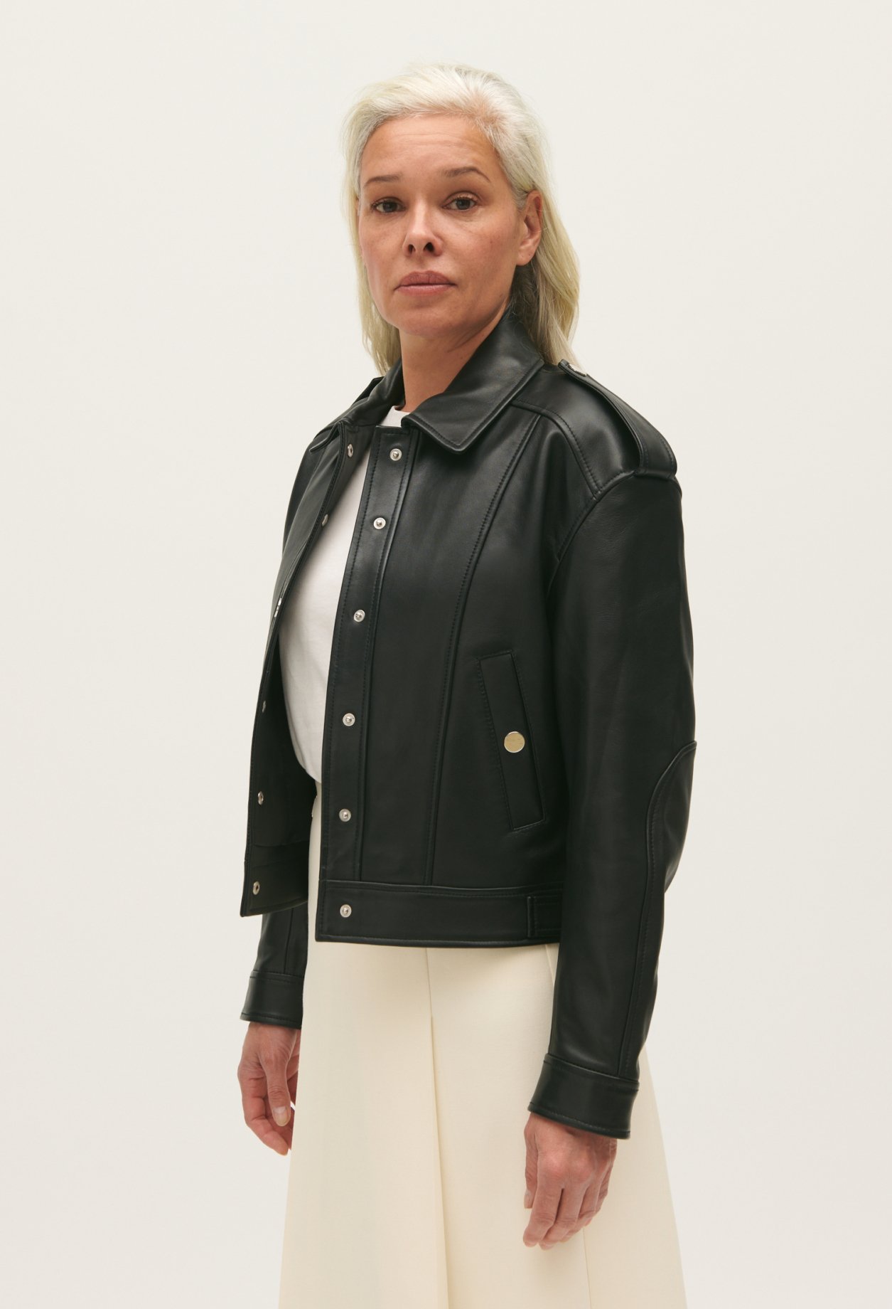 Veste courte cuir