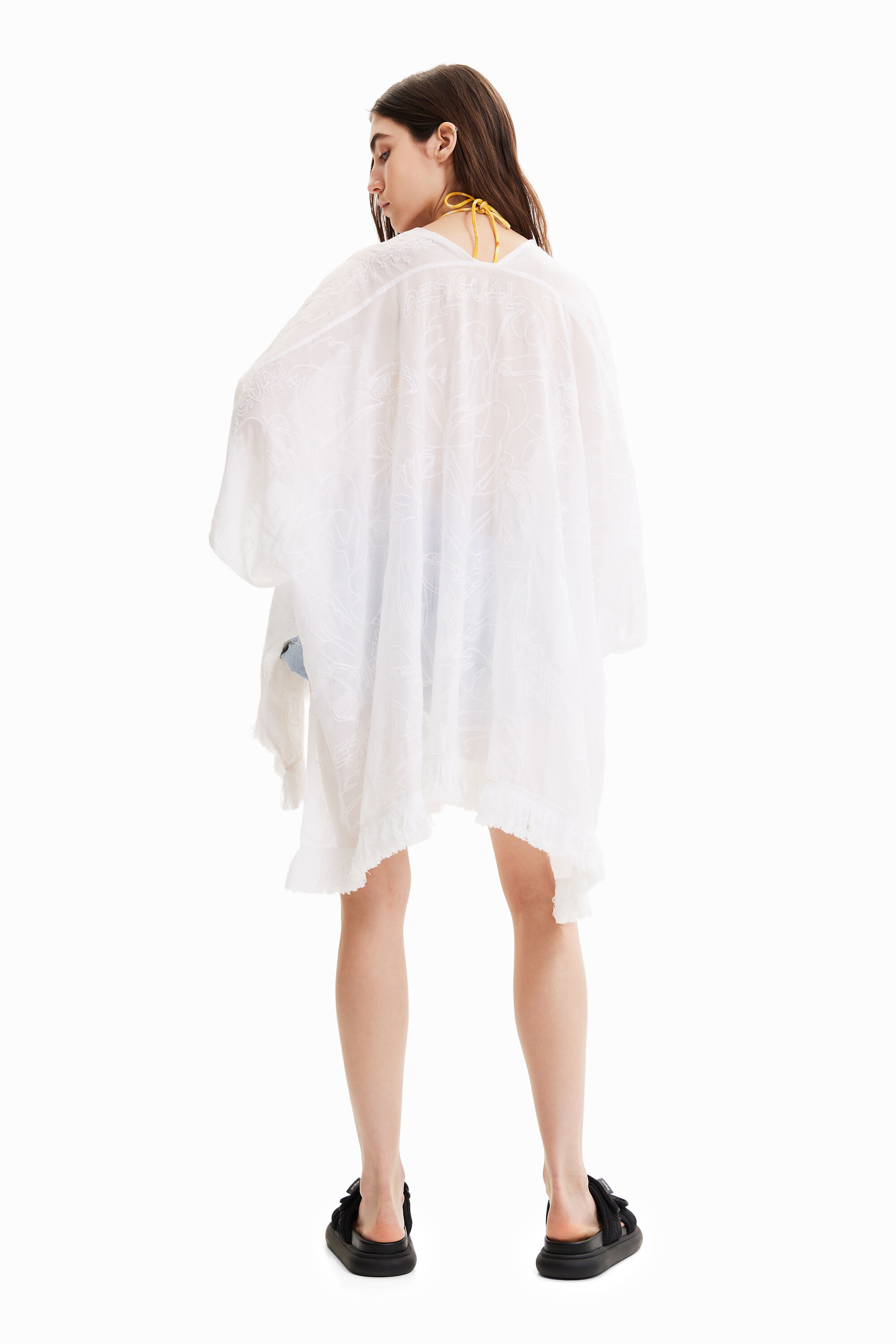 Caftan court brodé